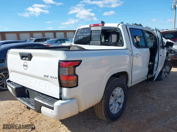 2024 Nissan Frontier PRO-4X with VIN 1N6ED1EK4RN628781, listed as a IAAI auction lot 41731272 with 1 mi miles. Bid and sale history available at carsss.com. Image 4.