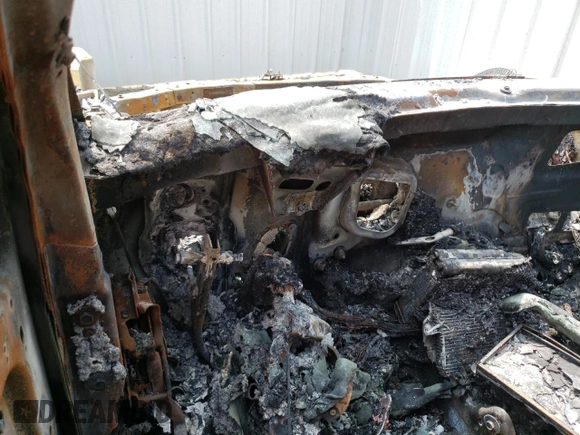 2023 Dodge Durango GT Plus z VIN 1C4RDJDG0PC690138, wystawiony jako Copart lot #70808104 z przebiegiem Nie podano mil oraz Nie do naprawy • Non repairable. Historia ofert i sprzedaży dostępna na DreamBid. Obrazek 9.