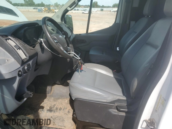2019 Ford Transit z VIN 1FTYR2CM6KKA28265, wystawiony jako Copart lot #56937345 z przebiegiem 106 541 mil mil oraz Szkoda całkowita • Salvage title. Historia ofert i sprzedaży dostępna na DreamBid. Obrazek 7.