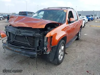 2008 Chevrolet Avalanche LTZ with VIN 3GNEC12J48G216702, listed as a IAAI auction lot 41753596 with 299,925 mi miles. Bid and sale history available at carsss.com. Image 19.