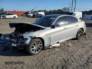 2022 Alfa Romeo Giulia with VIN ZARFAMANXN7660527, listed as a Copart auction lot 87953765 with 36,541 mi miles and Non repairable. Bid and sale history available at DreamBid. Image 1.