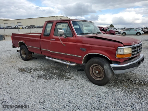 1996 Ford F-250 with VIN 1FTHX25F4TEB30782, listed as a Copart auction lot 73194274 with 208,276 mi miles and Salvage Title. Bid and sale history available at carsss.com. Image 4.