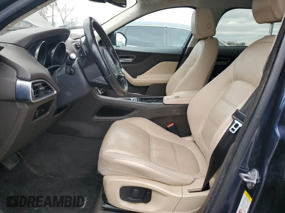 2018 Jaguar F-Pace 25t Prestige z VIN SADCK2FX7JA203829, wystawiony jako Copart lot #47069415 z przebiegiem 180 338 mil mil oraz Czysty tytuł • Clean title. Historia ofert i sprzedaży dostępna na DreamBid. Obrazek 7.