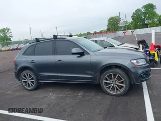 2016 Audi SQ5 Premium Plus with VIN WA1CCAFP1GA018441, listed as a IAAI auction lot 42041711 with 125,781 mi miles. Bid and sale history available at carsss.com. Image 13.