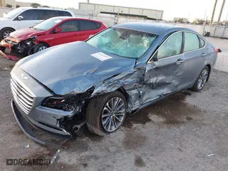 2016 Hyundai Genesis 3.8L with VIN KMHGN4JE2GU138204, listed as a IAAI auction lot 41241987 with 1 mi miles. Bid and sale history available at carsss.com. Image 18.