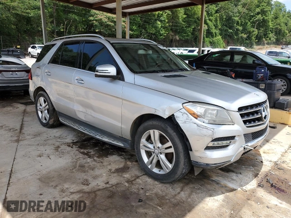 2013 Mercedes-Benz M 350 with VIN 4JGDA5JB8DA240906, listed as a Copart auction lot 60543585 with 156,780 mi miles and Clean title. Bid and sale history available at DreamBid. Image 4.