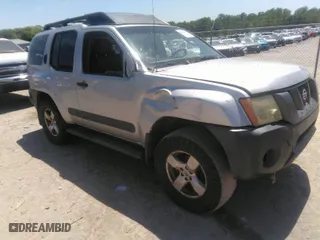2006 Nissan Xterra X with VIN 5N1AN08W76C502389, listed as a IAAI auction lot 42064144 with 1 mi miles. Bid and sale history available at carsss.com. Image 1.