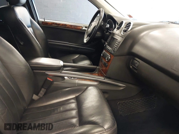 2007 Mercedes-Benz M 350 with VIN 4JGBB86E07A174557, listed as a IAAI auction lot 41986551 with 138,697 mi miles and . Bid and sale history available at DreamBid. Image 5.