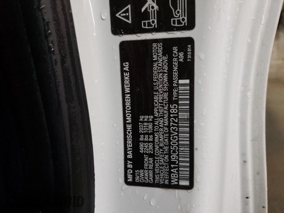 2016 BMW 2 Series M235i xDrive with VIN WBA1J9C50GV372185, listed as a Copart auction lot 88039785 with 84,187 mi miles and Salvage Title. Bid and sale history available at carsss.com. Image 12.