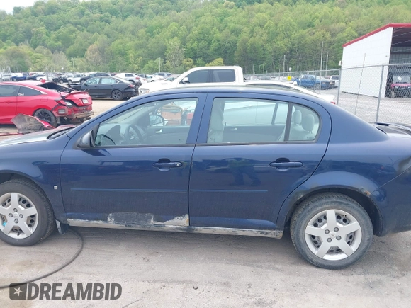 2008 Chevrolet Cobalt LT z VIN 1G1AL58F287132853, wystawiony jako IAAI lot #42162107 z przebiegiem 174 386 mil mil oraz . Historia ofert i sprzedaży dostępna na DreamBid. Obrazek 14.