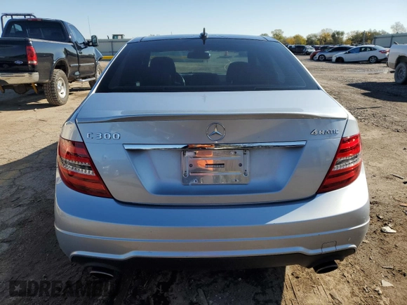 2013 Mercedes-Benz C 300 Sport with VIN WDDGF8AB9DA756931, listed as a Copart auction lot 80746344 with 86,982 mi miles and Salvage title. Bid and sale history available at DreamBid. Image 6.