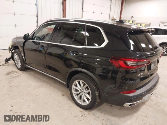 2023 BMW X5 xDrive40i with VIN 5UXCR6C08P9R88991, listed as a IAAI auction lot 41965881 with 33,136 mi miles. Bid and sale history available at carsss.com. Image 3.