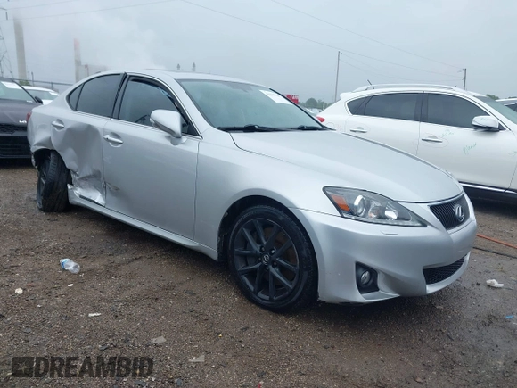 2012 Lexus IS 350 z VIN JTHCE5C22C5002735, wystawiony jako IAAI lot #42295104 z przebiegiem 253 853 mil mil oraz . Historia ofert i sprzedaży dostępna na DreamBid. Obrazek 1.
