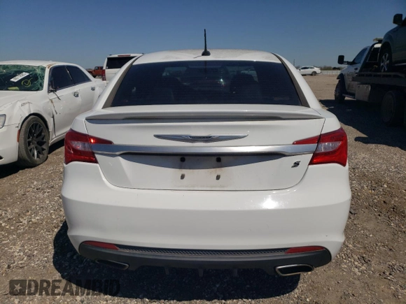 2013 Chrysler 200 Limited with VIN 1C3CCBCG7DN719221, listed as a Copart auction lot 48366425 with 186,274 mi miles and Salvage Title. Bid and sale history available at carsss.com. Image 6.