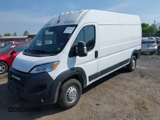 2025 Ram ProMaster Cargo Tradesman with VIN 3C6LRVDG6SE504125, listed as a IAAI auction lot 42158811 with 20,721 mi miles and . Bid and sale history available at DreamBid. Image 17.