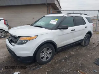 2014 Ford Explorer with VIN 1FM5K8B80EGB02975, listed as a IAAI auction lot 41102859 with 232,118 mi miles and . Bid and sale history available at carsss.com. Image 2.