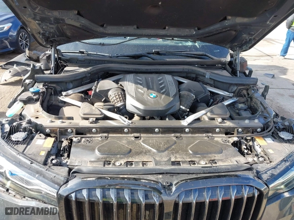 2022 BMW X7 M50i with VIN 5UXCX6C04N9J38729, listed as a IAAI auction lot 40948657 with 41,680 mi miles. Bid and sale history available at carsss.com. Image 10.