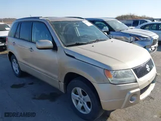 2007 Suzuki Grand Vitara XSport w/Snrf with VIN JS3TD944174200277, listed as a IAAI auction lot 41825392 with 175,860 mi miles. Bid and sale history available at carsss.com. Image 1.