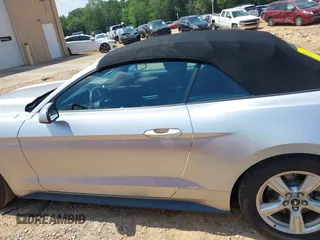 2016 Ford Mustang V6 z VIN 1FATP8EM7G5292011, wystawiony jako IAAI lot #42635923 z przebiegiem 85 719 mil mil oraz . Historia ofert i sprzedaży dostępna na DreamBid. Obrazek 14.
