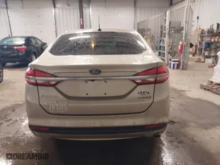 2018 Ford Fusion Hybrid S with VIN 3FA6P0UU5JR100377, listed as a IAAI auction lot 41300284 with 108,936 mi miles. Bid and sale history available at carsss.com. Image 16.