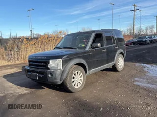 2008 Land Rover LR3 SE with VIN SALAE254X8A449391, listed as a Copart auction lot 43222775 with 171,527 mi miles and Clean Title. Bid and sale history available at carsss.com. Image 2.