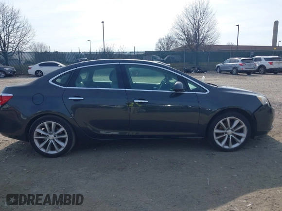 2014 Buick Verano Convenience Group with VIN 1G4PR5SK6E4164381, listed as a IAAI auction lot 41754661 with Not Provided miles. Bid and sale history available at carsss.com. Image 12.