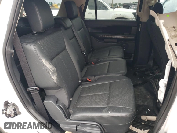 2022 Ford Expedition XL with VIN 1FMJU1FT1NEA52646, listed as a Copart auction lot 61007094 with 32,972 mi miles and Salvage Title. Bid and sale history available at carsss.com. Image 11.