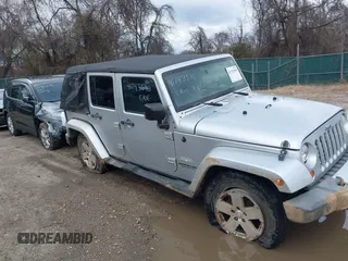 2008 Jeep Wrangler Unlimited Sahara with VIN 1J4GA59158L501099, listed as a IAAI auction lot 41743590 with 213,941 mi miles and . Bid and sale history available at DreamBid. Image 13.