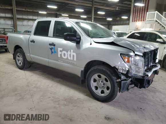 2018 Nissan Titan SV with VIN 1N6AA1EJ6JN509133, listed as a Copart auction lot 44934135 with 69,785 mi miles and Salvage title. Bid and sale history available at DreamBid. Image 4.