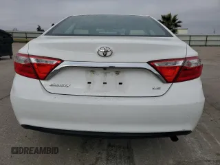 2015 Toyota Camry XLE with VIN 4T4BF1FK2FR474122, listed as a Copart auction lot 46443185 with 48,560 mi miles and Salvage Title. Bid and sale history available at carsss.com. Image 6.
