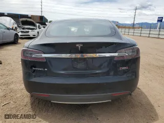 2015 Tesla Model S 85D with VIN 5YJSA1H45FF083471, listed as a Copart auction lot 56947734 with 101648 miles and Salvage Title. Bid and sale history available at carsss.com. Image 6.
