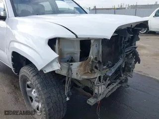 2017 Toyota Tacoma SR5 with VIN 3TMCZ5AN0HM113840, listed as a IAAI auction lot 41640481 with 159,609 mi miles. Bid and sale history available at carsss.com. Image 19.