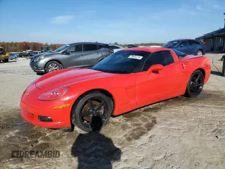 2012 Chevrolet Corvette 1LT z VIN 1G1YE2DW5C5102649, wystawiony jako Copart lot #79444374 z przebiegiem 42 397 mil mil oraz Szkoda całkowita • Salvage title. Historia ofert i sprzedaży dostępna na DreamBid. Obrazek 1.