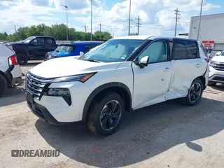 2025 Nissan Rogue SV with VIN 5N1BT3BA5SC828212, listed as a IAAI auction lot 42234352 with 1,256 mi miles and . Bid and sale history available at DreamBid. Image 19.