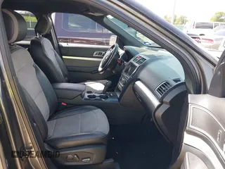 2017 Ford Explorer XLT z VIN 1FM5K7D80HGB90292, wystawiony jako IAAI lot #42548449 z przebiegiem 53 833 mil mil oraz . Historia ofert i sprzedaży dostępna na DreamBid. Obrazek 5.