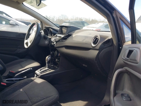 2019 Ford Fiesta SE with VIN 3FADP4BJ8KM137770, listed as a IAAI auction lot 41570607 with 89,160 mi miles. Bid and sale history available at carsss.com. Image 5.