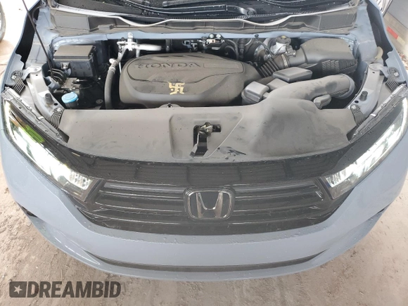 2024 Honda Odyssey Sport with VIN 5FNRL6H73RB031390, listed as a Copart auction lot 48000015 with 13,351 mi miles and Salvage Title. Bid and sale history available at DreamBid. Image 12.