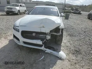 2018 Jaguar XF 25t Premium with VIN SAJBJ4FX1JCY59486, listed as a Copart auction lot 78463744 with 126,214 mi miles and Salvage Title. Bid and sale history available at carsss.com. Image 11.