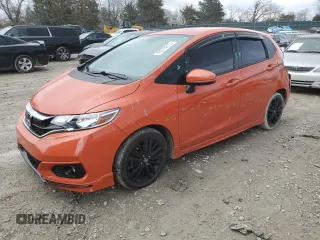 2018 Honda Fit Sport with VIN 3HGGK5G68JM705774, listed as a Copart auction lot 43973815 with 101,293 mi miles and Salvage Title. Bid and sale history available at DreamBid. Image 1.