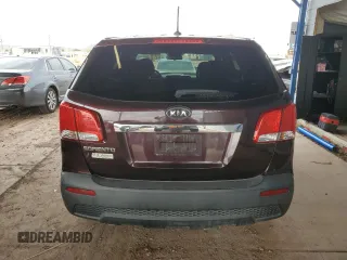 2012 Kia Sorento LX with VIN 5XYKT3A11CG204037, listed as a Copart auction lot 49631965 with 247,649 mi miles and Salvage Title. Bid and sale history available at DreamBid. Image 6.