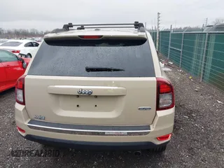 2017 Jeep Compass High Altitude with VIN 1C4NJCEB9HD166388, listed as a IAAI auction lot 41562178 with 111,218 mi miles. Bid and sale history available at carsss.com. Image 17.