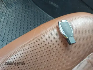 2014 Mercedes-Benz CLS 550 с VIN WDDLJ7DB9EA102760, выставлен на аукционе IAAI как лот 42171001 с пробегом 61 294 миль миль и . История ставок и продаж доступна на DreamBid. Изображение 11.