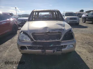 2002 Mercedes-Benz M-Class with VIN 4JGAB54E92A328267, listed as a Copart auction lot 82908113 with 0 mi miles and Non Repairable. Bid and sale history available at carsss.com. Image 5.