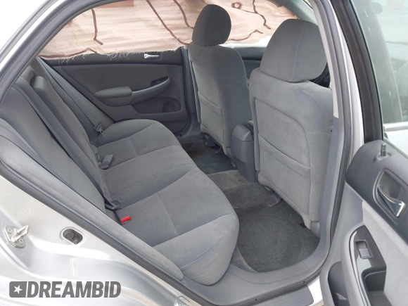 2007 Honda Accord LX SE z VIN 1HGCM56347A060806, wystawiony jako IAAI lot #42701618 z przebiegiem 140 573 mil mil oraz . Historia ofert i sprzedaży dostępna na DreamBid. Obrazek 8.