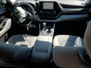 2021 Toyota Highlander L with VIN 5TDZZRAH8MS515126, listed as a Copart auction lot 52417775 with 37,945 mi miles and Salvage title. Bid and sale history available at DreamBid. Image 8.