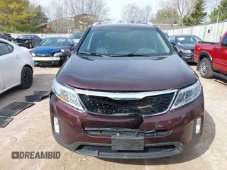 2014 Kia Sorento LX with VIN 5XYKTDA61EG475569, listed as a IAAI auction lot 41924158 with 58,724 mi miles and . Bid and sale history available at carsss.com. Image 12.