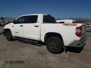 2015 Toyota Tundra 4WD Truck SR5 with VIN 5TFDY5F15FX468569, listed as a Copart auction lot 77224754 with 173,780 mi miles and Salvage Title. Bid and sale history available at carsss.com. Image 2.