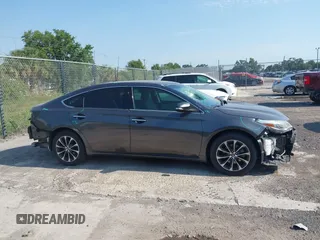 2016 Toyota Avalon Limited z VIN 4T1BK1EB6GU194843, wystawiony jako IAAI lot #42274532 z przebiegiem 100 759 mil mil oraz . Historia ofert i sprzedaży dostępna na DreamBid. Obrazek 14.