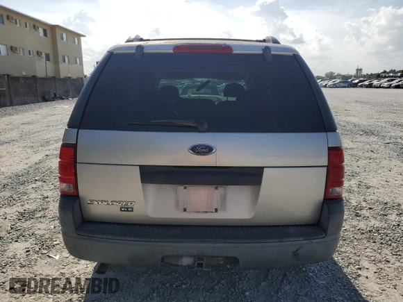 2005 Ford Explorer XLS with VIN 1FMZU62K25ZA77609, listed as a Copart auction lot 52037695 with 132,373 mi miles and Salvage Title. Bid and sale history available at DreamBid. Image 6.