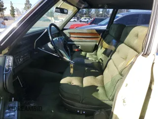 1969 Cadillac Fleetwood z VIN P9296258, wystawiony jako Copart lot #44472325 z przebiegiem 45 798 mil mil oraz Czysty tytuł • Clean title. Historia ofert i sprzedaży dostępna na DreamBid. Obrazek 7.